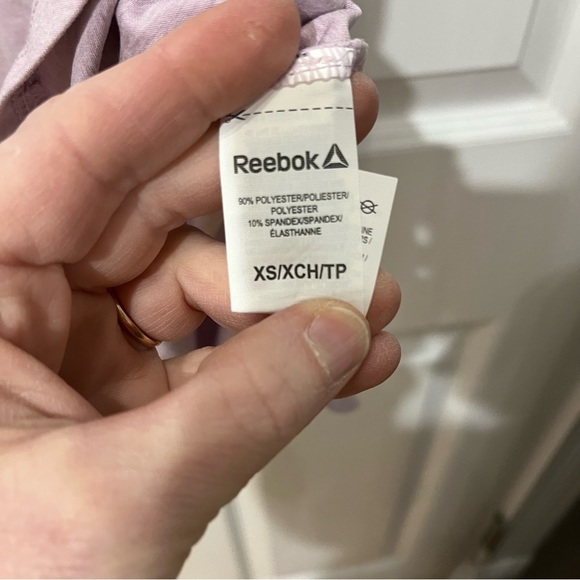 Reebok lilac color racerback tank top size xs - Picture 5 of 8